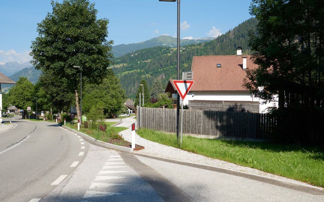 Ridimensionamento stradale in località Prati, nel Comune di Val di Vizze