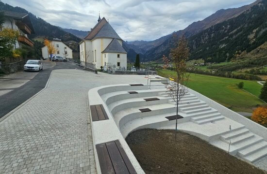 Neugestaltung des Kirchplatzes in Ridnaun